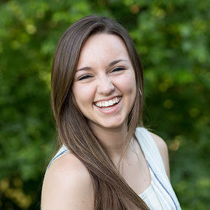 Meet your Posher, Caitlin